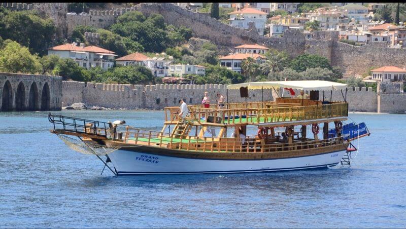 private boat tour alanya